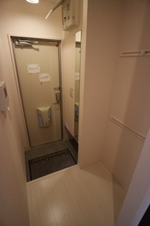 オレンジコート 玄関