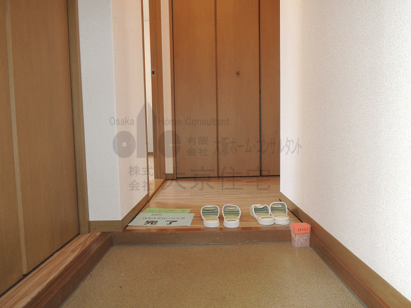 びわ楠根 玄関