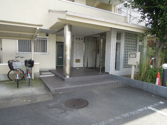 マンション辻田 エントランス
