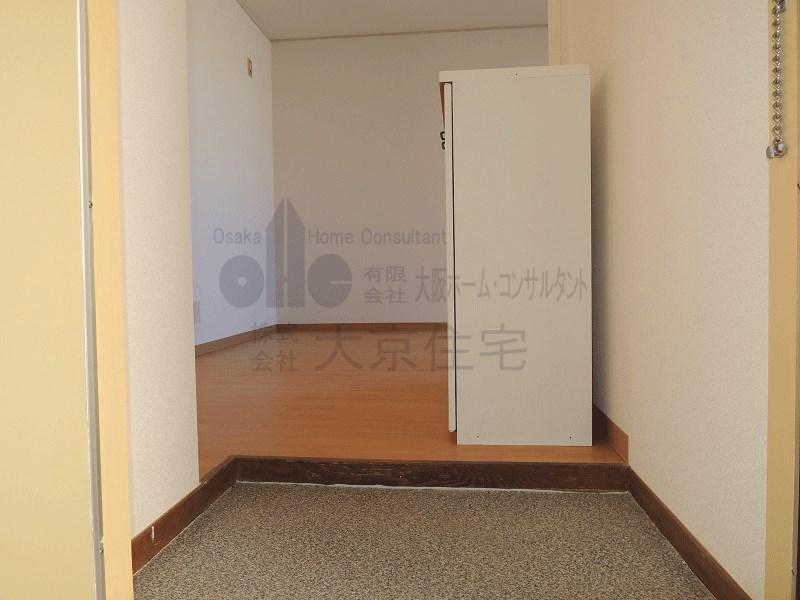 プレジール鹿野 玄関