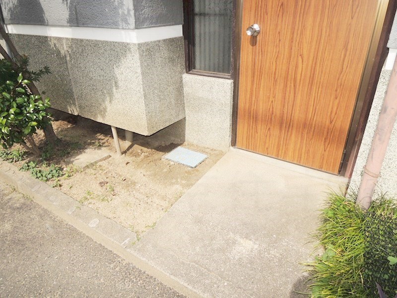 宮町1丁目貸家 エントランス