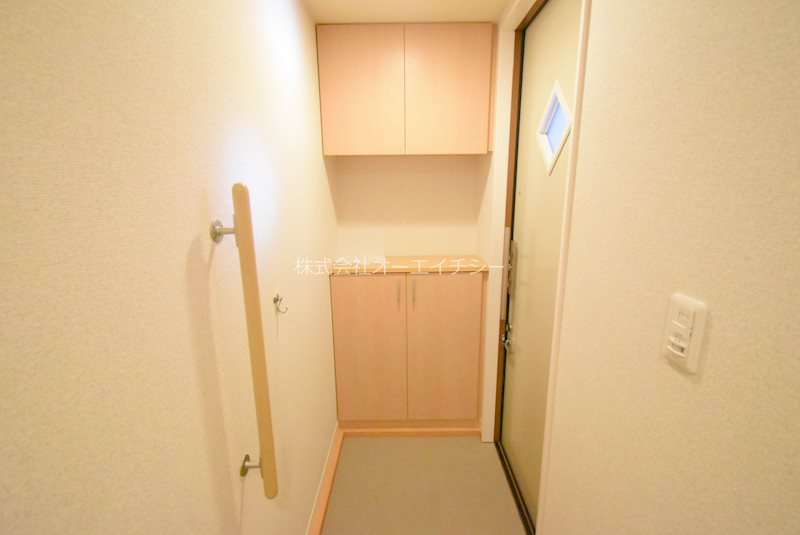 シャーメゾン小阪本町 玄関