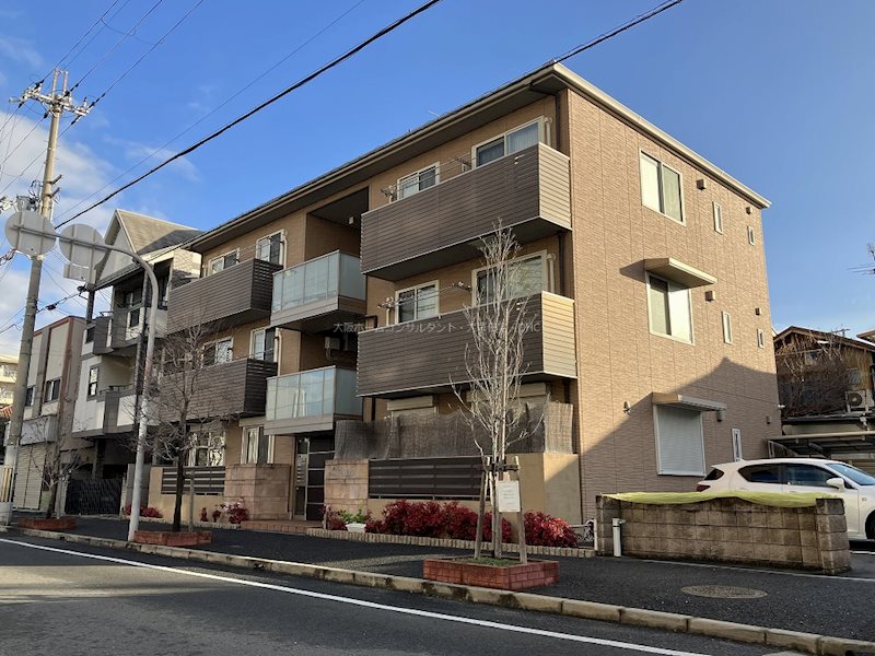 シャーメゾン小阪本町 外観