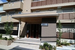 オリーヴ エントランス