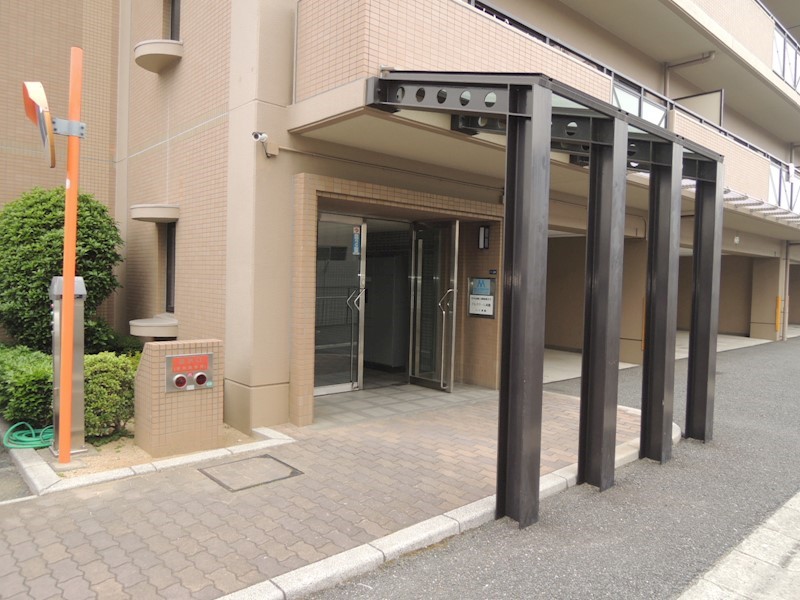 アルカサール美園 エントランス