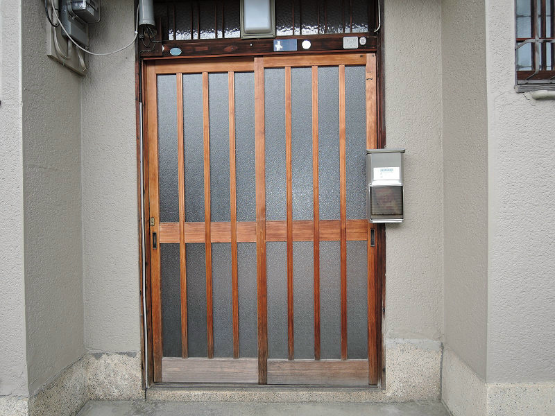 小阪合町３丁目平屋  玄関