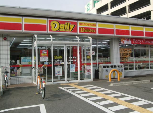 メゾンオーク コンビニ