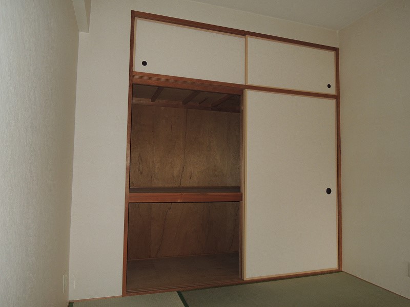 プロヴァンス青山 収納