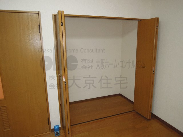 シャルマンコーポイナバ 収納