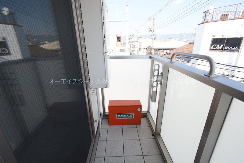  シャーメゾン　美登  ベランダ