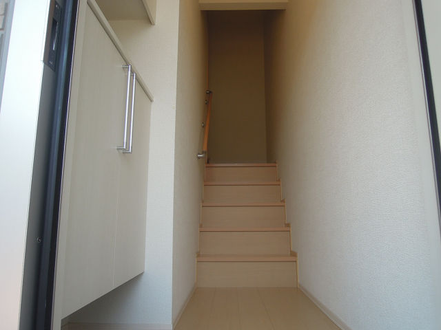 シャルマンカルチェ 玄関