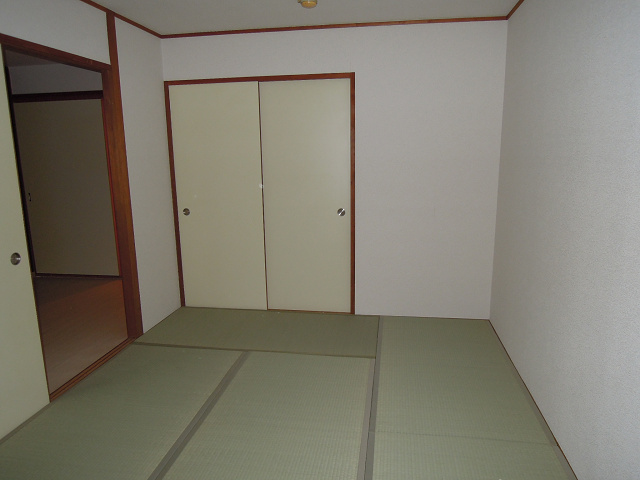 高安一番館 その他