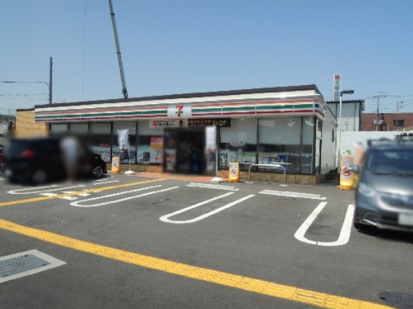 カサブランカウエスト コンビニ