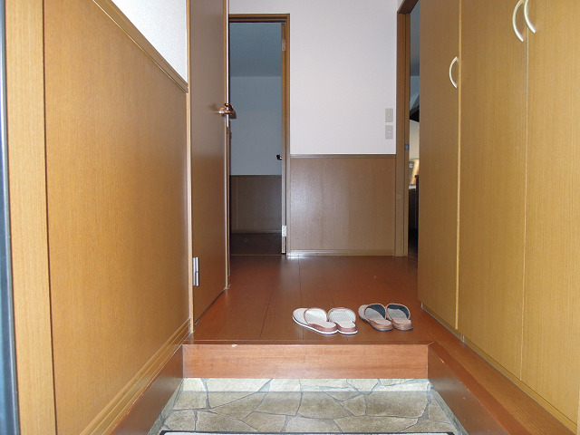 クレール萱振 玄関