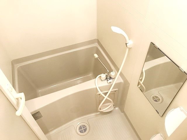 フジパレス パルトネールさとのⅠ番館 風呂画像