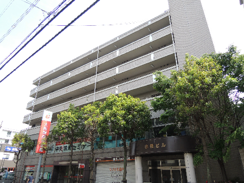 フジパレス パルトネールさとのⅠ番館 銀行