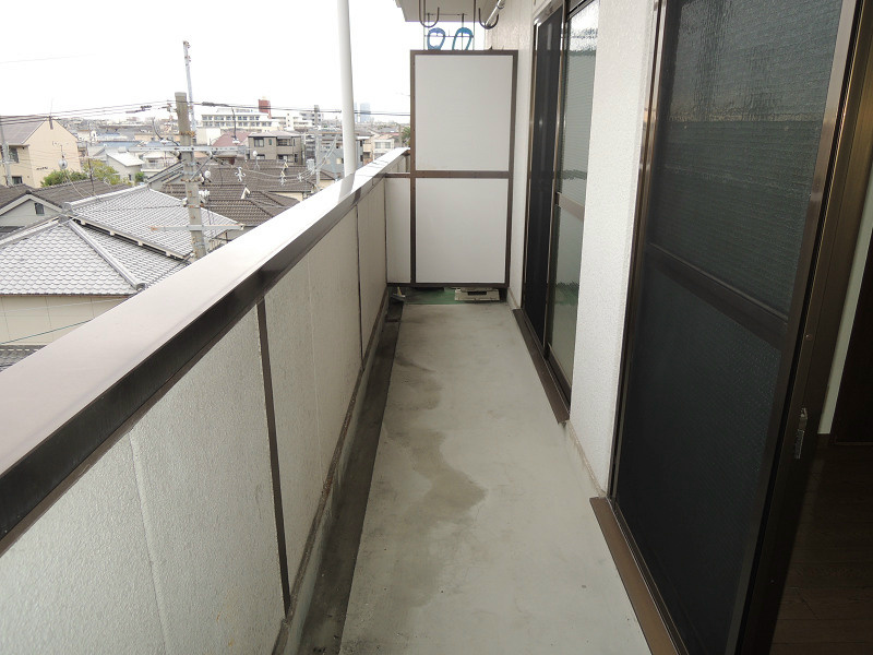 サンルミネ館 ベランダ