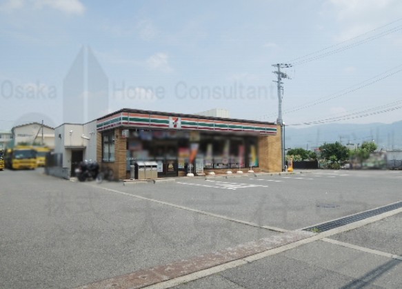 シャーメゾン　はぴねす  コンビニ