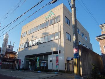 桜collina 銀行