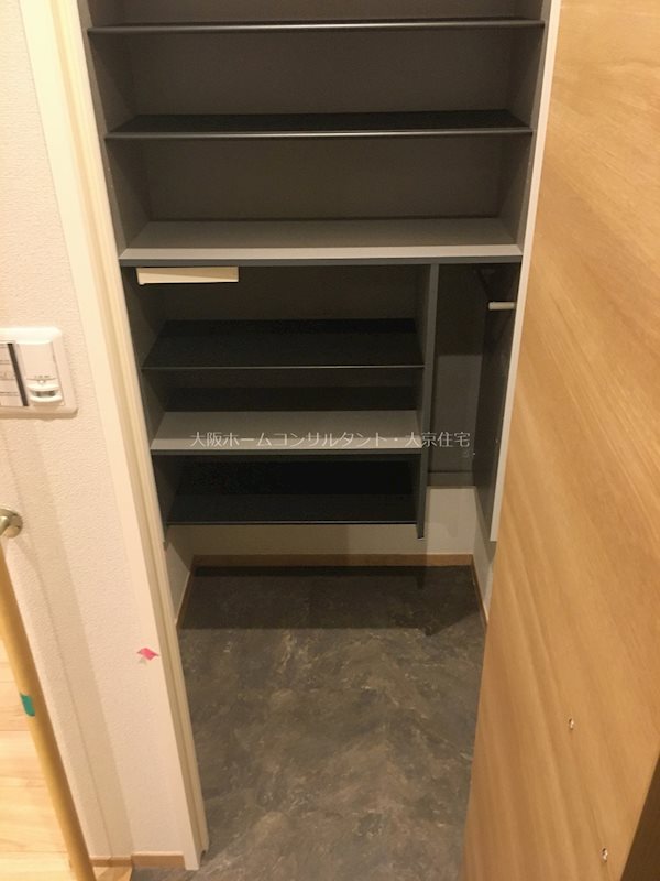 メゾンドプレズィール 収納