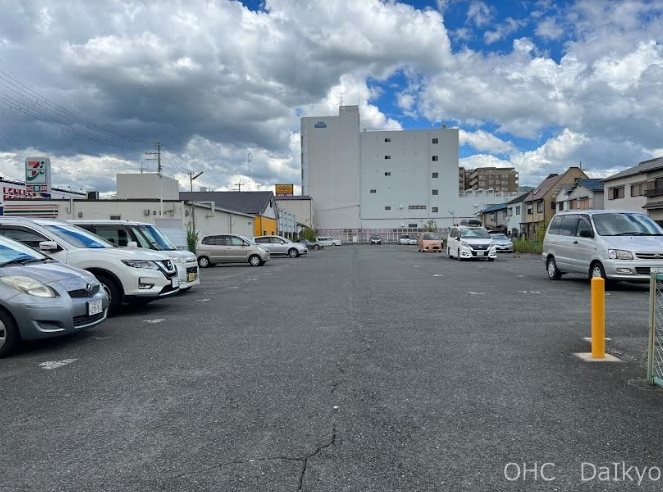 南本町モータープール 外観