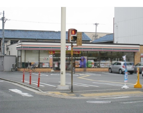 エスティームⅡ番館 コンビニ