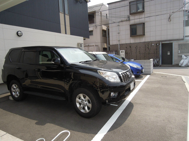 リバーサイド金岡七番館 駐車場