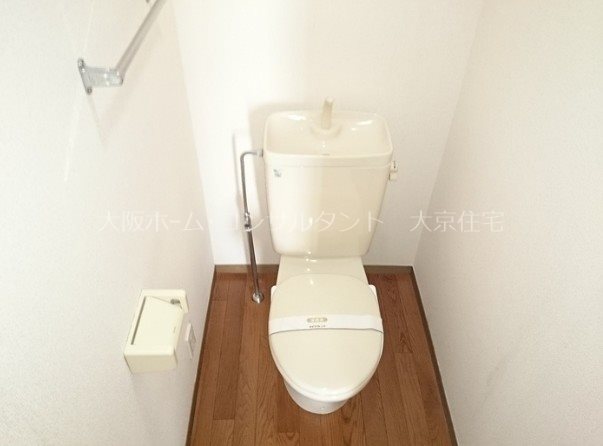 ニューリバーサイド八尾南 トイレ