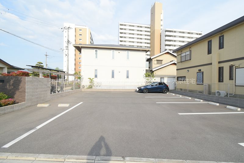 シャーメゾン felice 駐車場