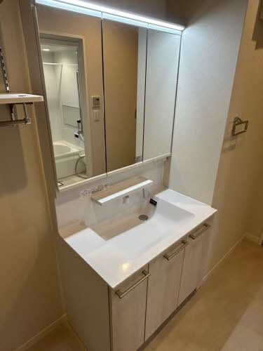 シャーメゾン　Ｈｉｋａｒｉ 洗面所