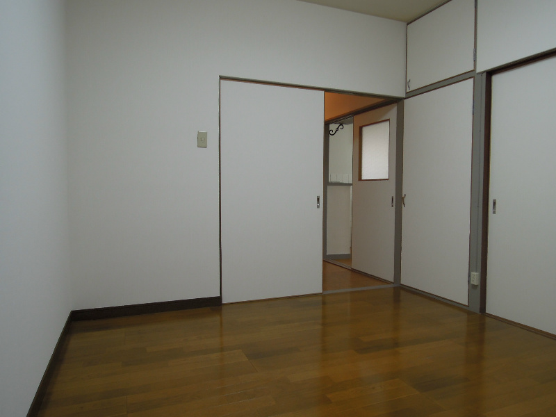 太田マンション ベッドルーム