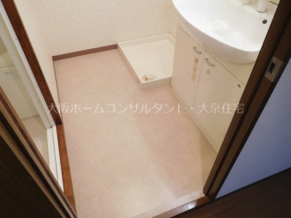 大阪府八尾市八尾木２丁目28-3 洗面所
