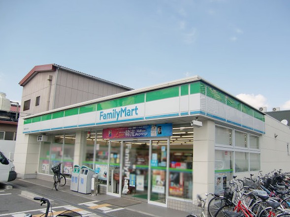 シャルマンコート種田 コンビニ