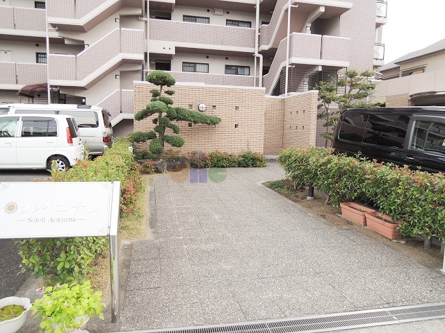セトン旭 エントランス
