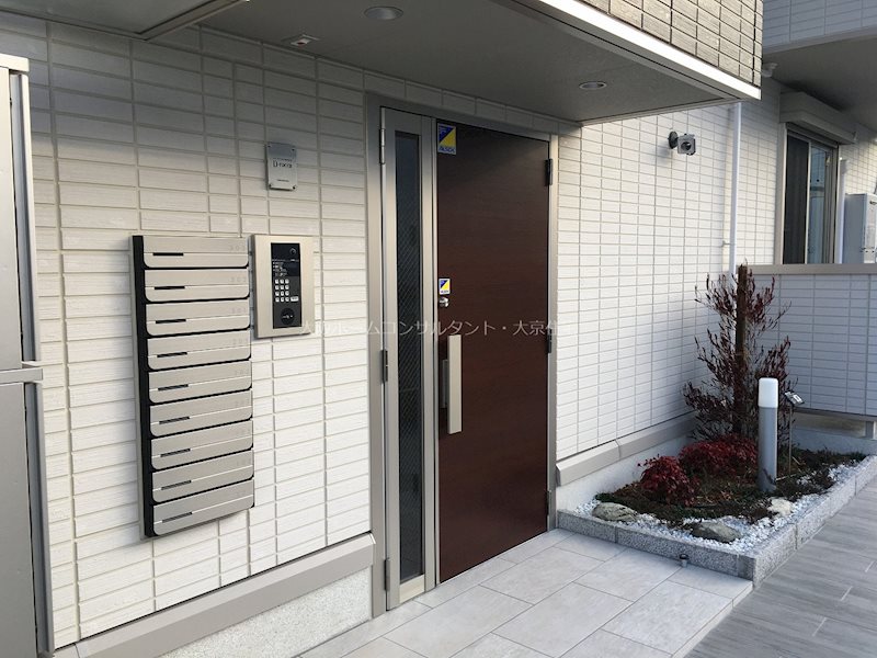 ラフィーネ八尾東 エントランス