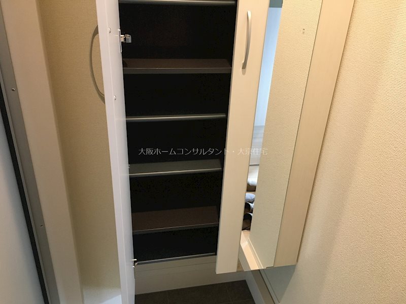 ラフィーネ八尾東 収納
