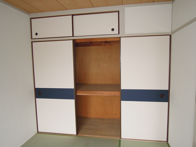 宮町コーポラス 収納