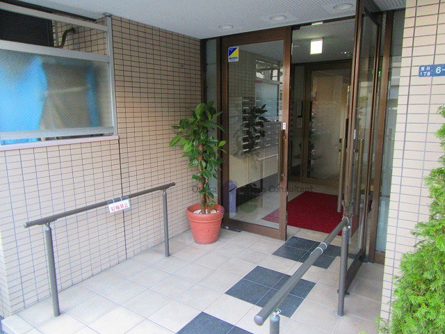 ハイムリップル荒川 エントランス