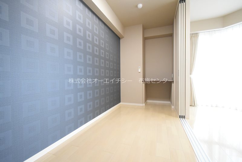 プレミアム菱屋西 ベッドルーム