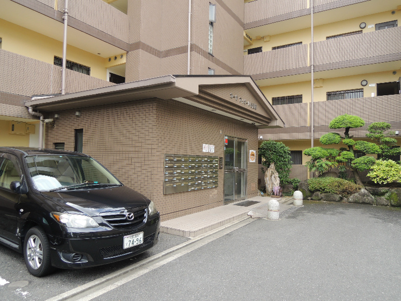 カーサフィオーレ壱番館 エントランス