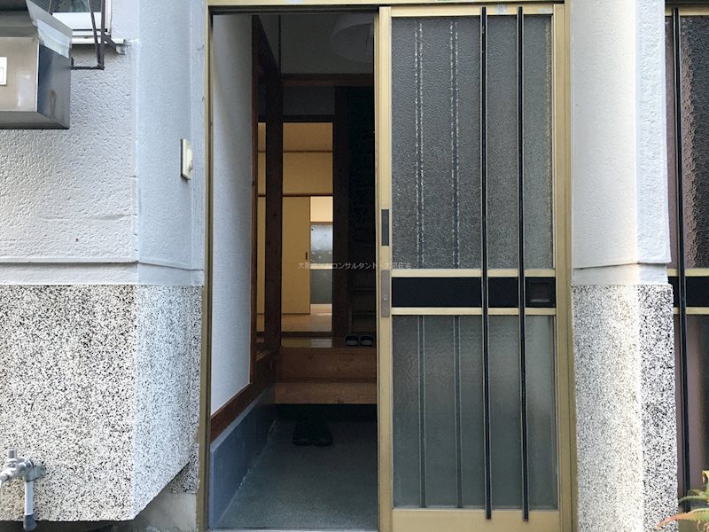本澤貸家 玄関