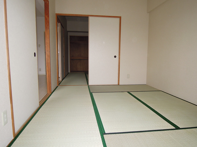 グランドゥール緑ヶ丘 その他