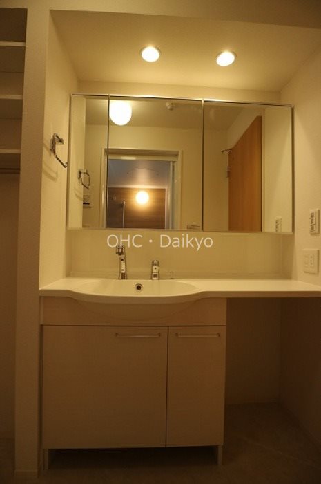 ボン　クロシェット 洗面所