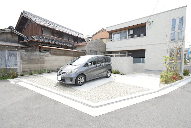 シャーメゾン　陽 駐車場