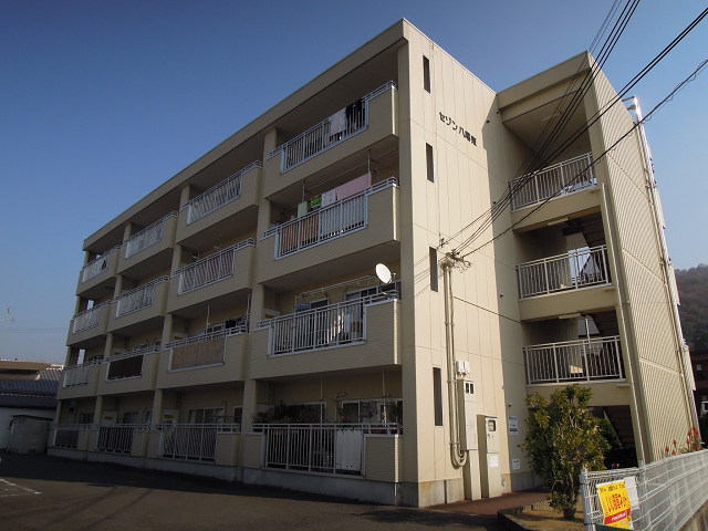セゾン八尾東 外観
