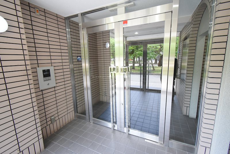 カサ・ルシェロ エントランス