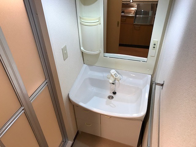 ベルドミール末広五番館 洗面所