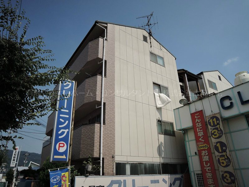 ピュアー高安 外観