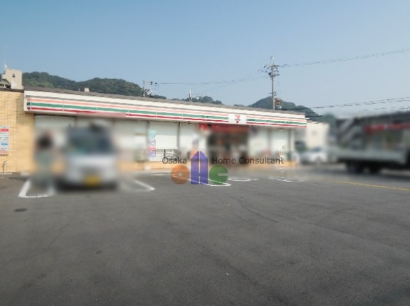 フローレス　サクラ コンビニ