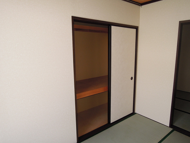 グリーンハイツ西尾　 収納
